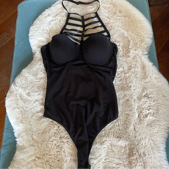 Bebe Black Sexy Bodysuit - Picture 1 of 8